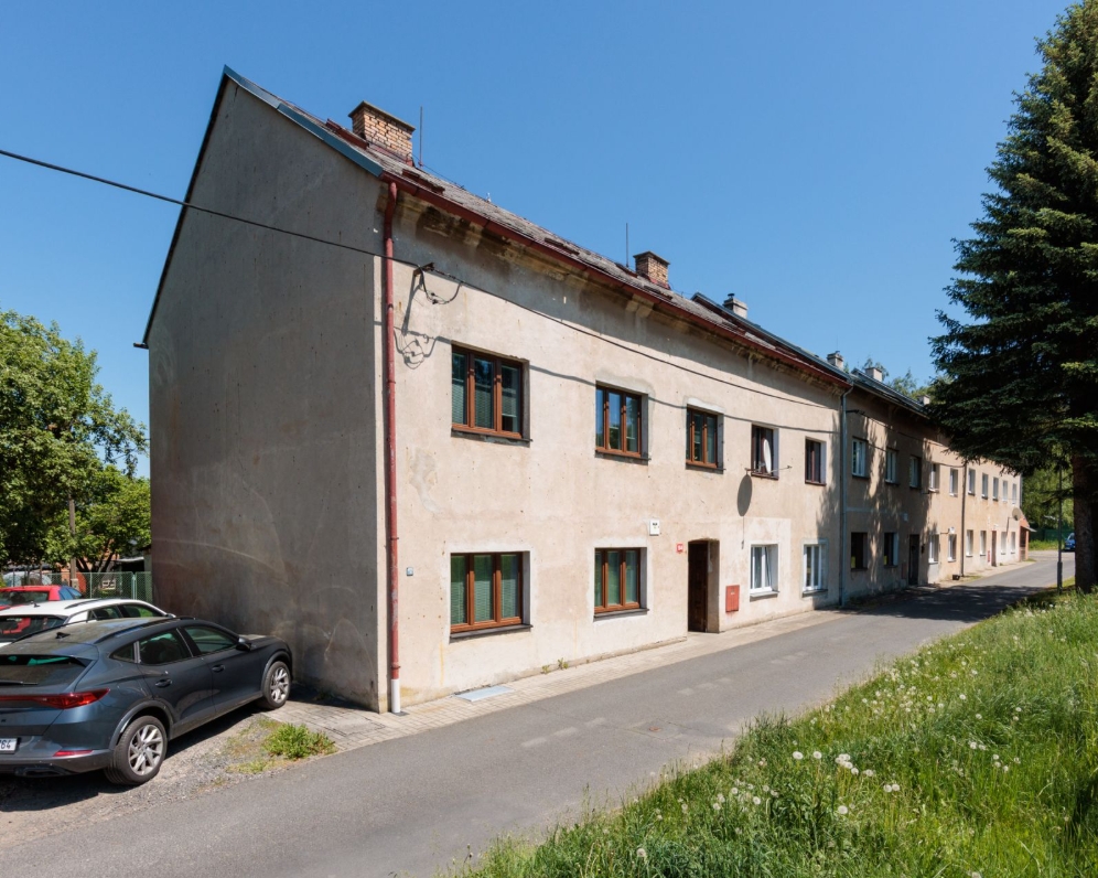 Byt 2+1, Chodov, Horní